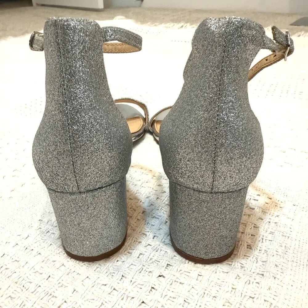 Blue by Betsey Johnson MIRI 8.5 silver glitter heeled sandal 3068